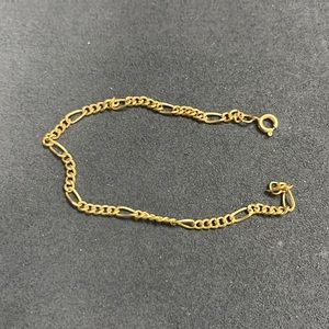 Simple gold plated bracelet